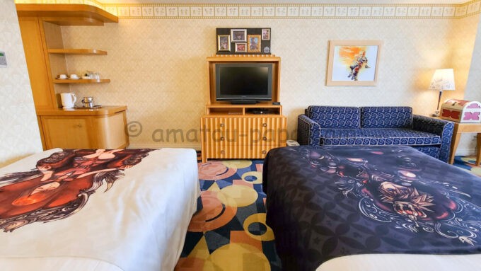 ディズニーアンバサダーホテル「キングダム ハーツ 20thアニバーサリースペシャルルーム」の雰囲気（TV側）