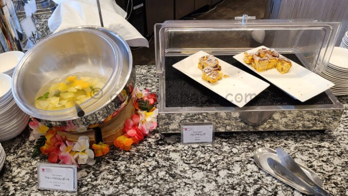 ザ パーク フロント ホテル アット ユニバーサル・スタジオ・ジャパンの朝食ブッフェ「フルーツのコンポートとパンプティング」
