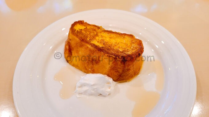 浦安ブライトンホテル東京ベイの朝食「オーブンフレンチトーストとホイップクリーム」